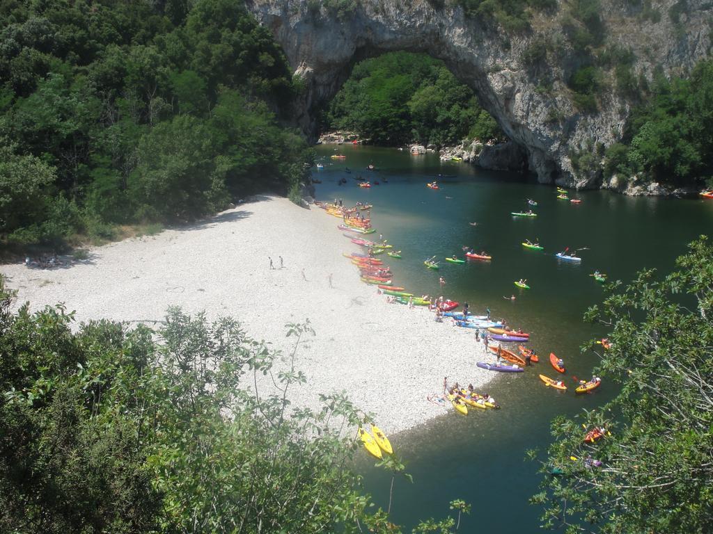 Camping Le Coin Charmant Chauzon Exteriér fotografie